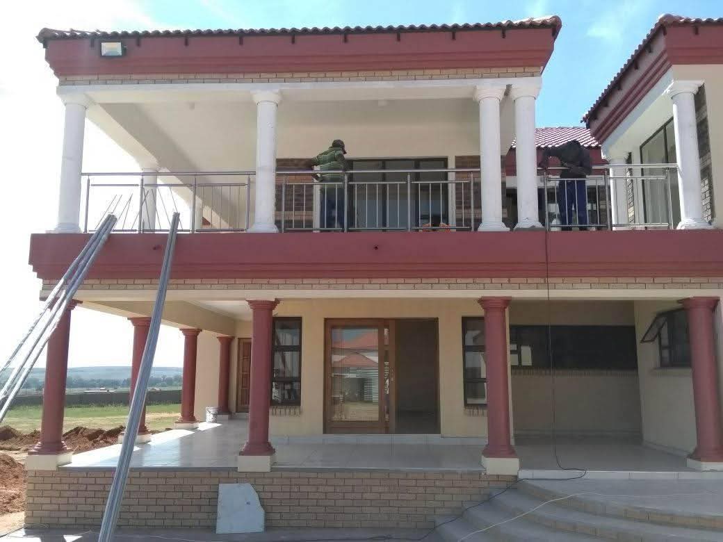 Double-Storey Balcony Railing